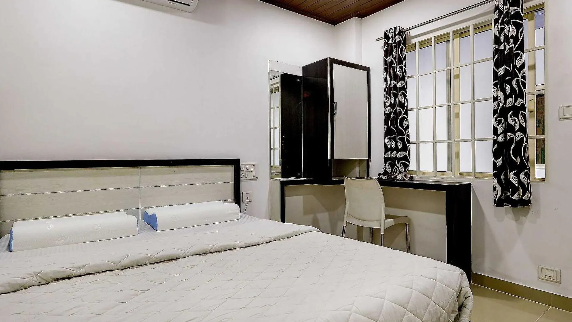 Spot On 48916 Kpm Tourist Home Kochi